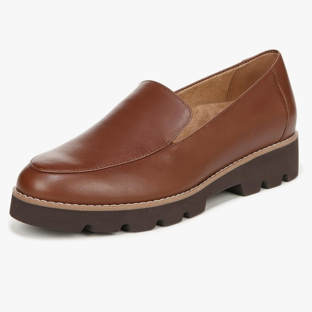 NIB Vionic Kensley Brown Nappa Leather Lug Sole Loafers Orthotic 8.5